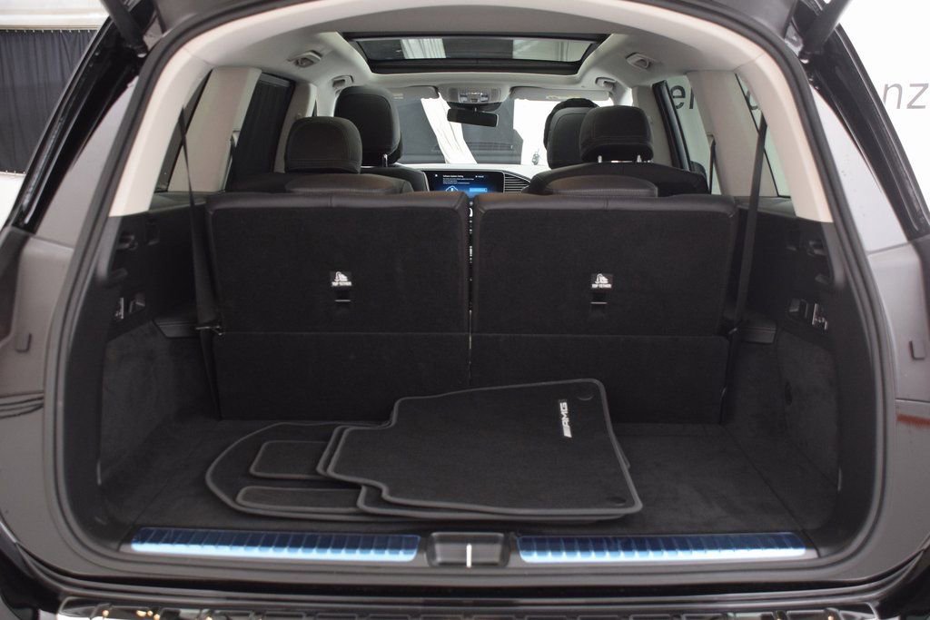 Used 2026 Mercedes-Benz GLS 450 4MATIC image 23