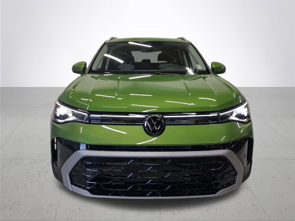 New 2026 Volkswagen Taos SEL AWD/4WD image 3