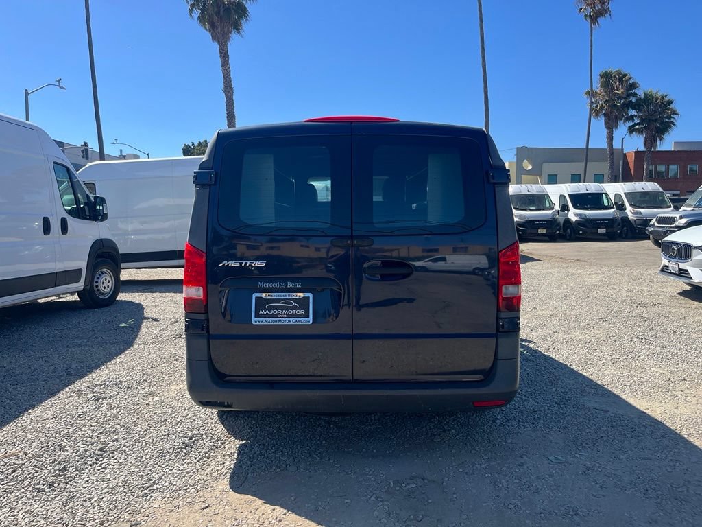 Used 2016 Mercedes-Benz Metris image 9