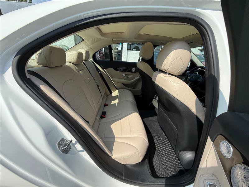 Used 2018 Mercedes-Benz C 300 4MATIC Sedan image 26
