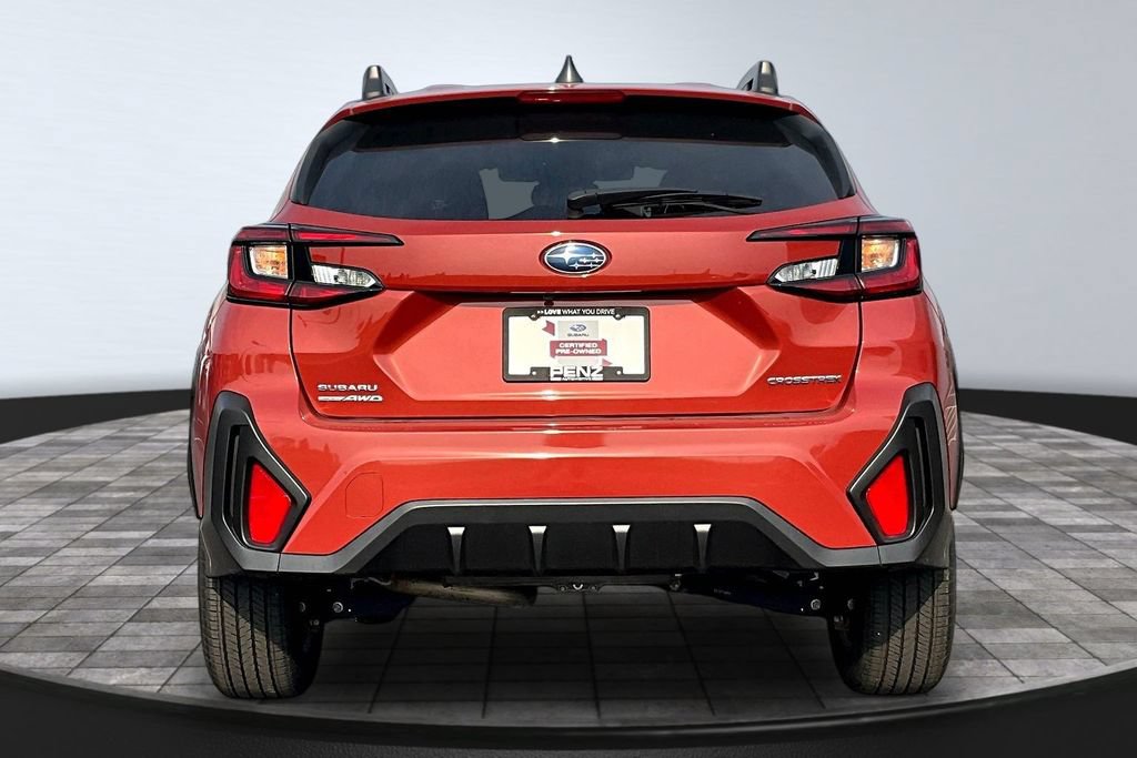 Used 2024 Subaru Crosstrek 2.0i Premium AWD/4WD image 5