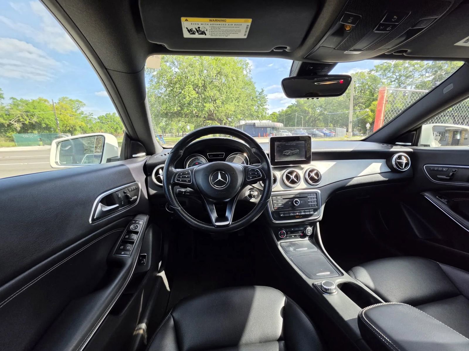 Used 2015 Mercedes-Benz CLA 250 image 12