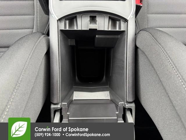 Certified 2024 Ford Edge SE w/ Black Appearance Package AWD/4WD image 32