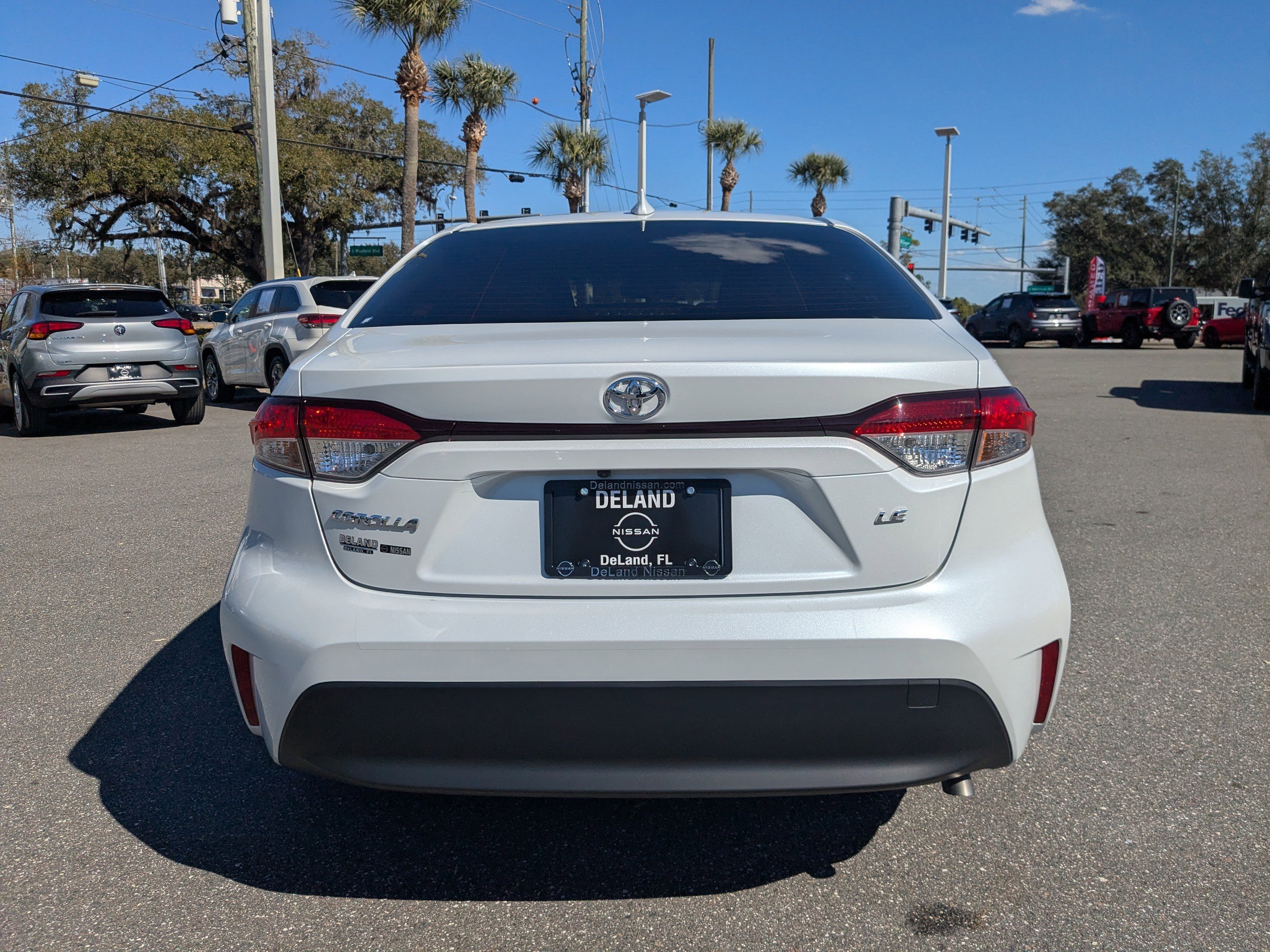 Used 2023 Toyota Corolla LE image 5