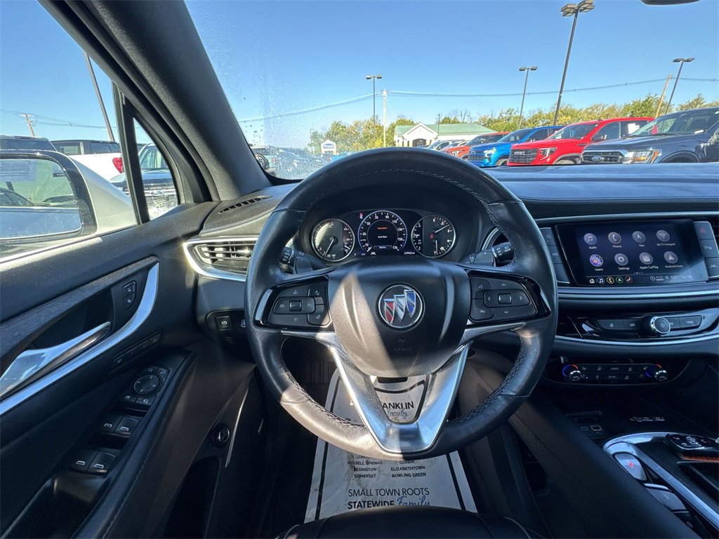 Used 2022 Buick Enclave Avenir image 14