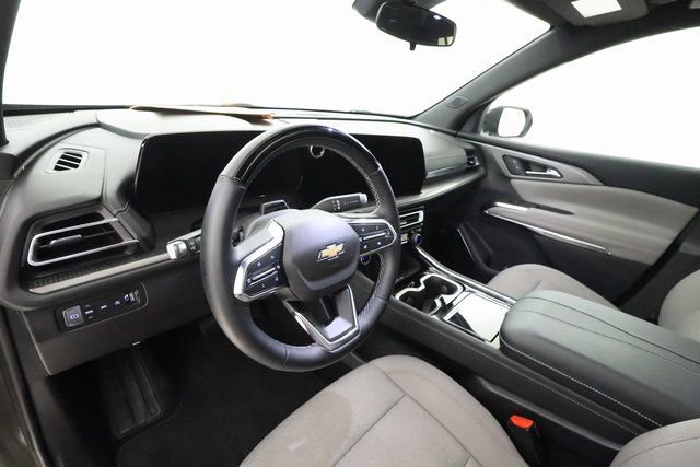 Certified 2024 Chevrolet Traverse LT w/ Enhanced Driving Package image 10