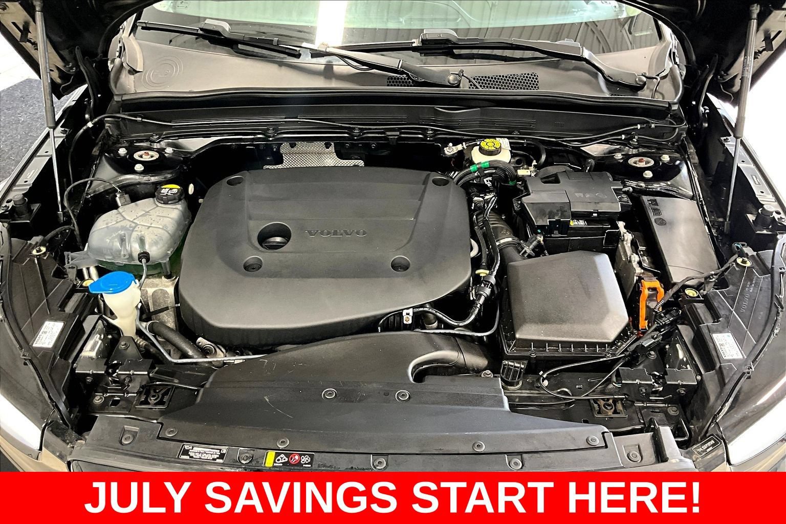 Used 2023 Volvo XC40 B5 Ultimate AWD/4WD image 36