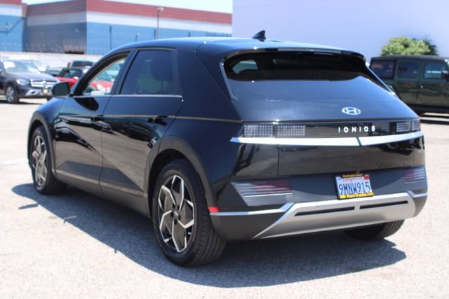 Used 2024 Hyundai Ioniq 5 SE RWD image 3