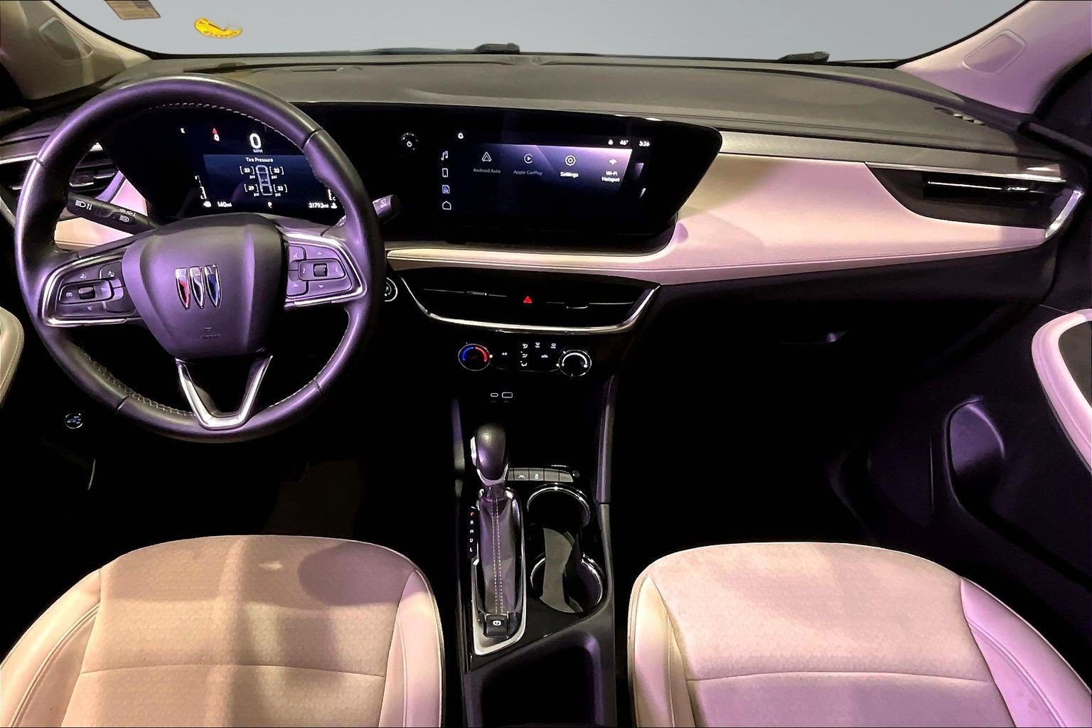 Used 2024 Buick Encore GX Preferred FWD image 7