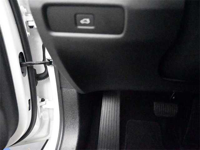 Used 2024 Volvo S60 B5 Core image 16