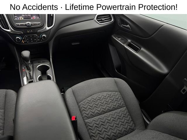 Used 2022 Chevrolet Equinox LT w/ Driver Convenience Package image 10