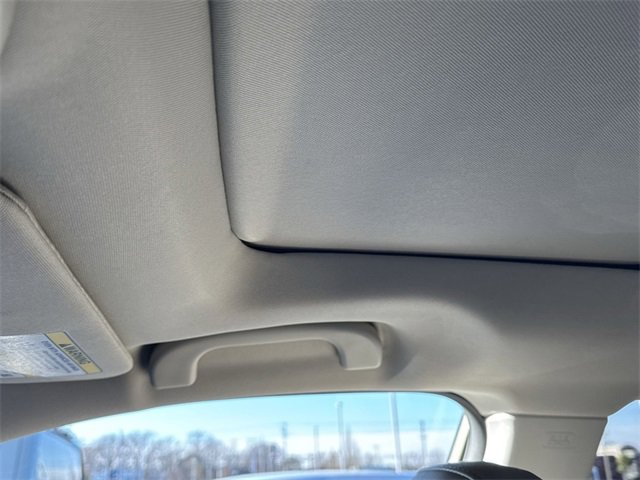 Used 2025 Subaru Outback Limited image 14