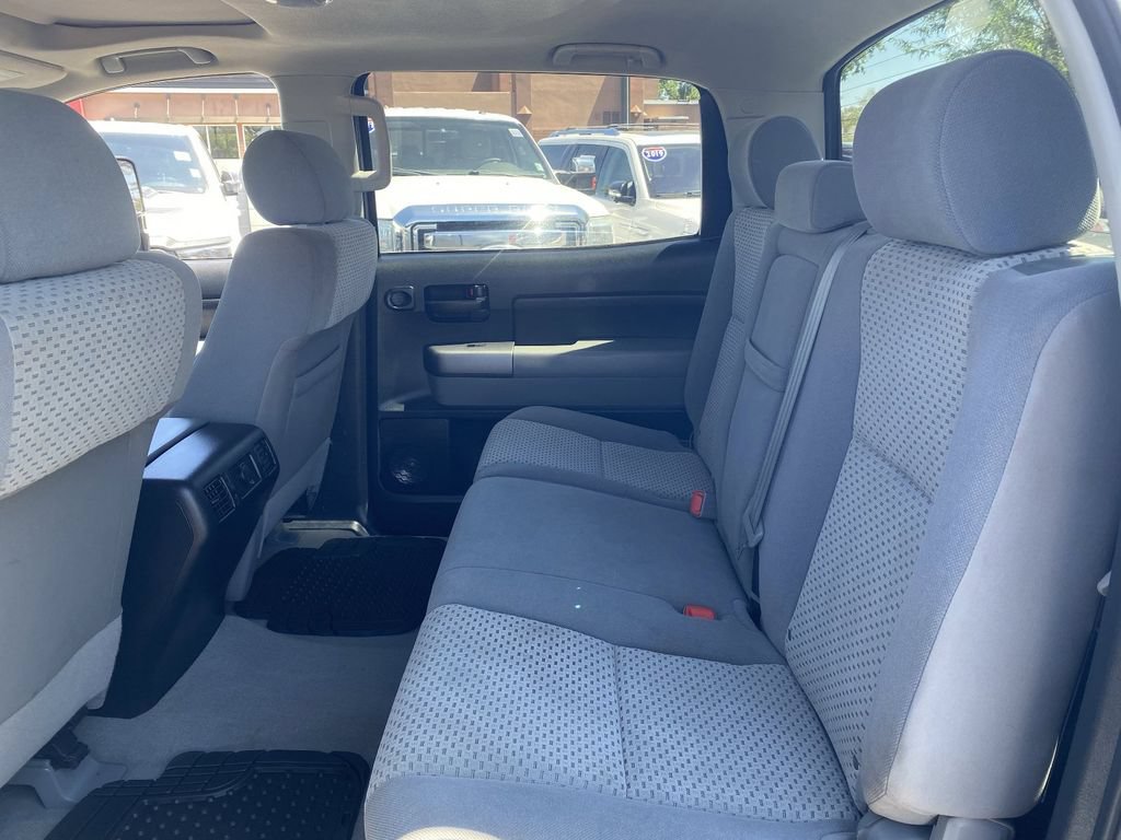 Used 2010 Toyota Tundra 4x4 CrewMax image 15