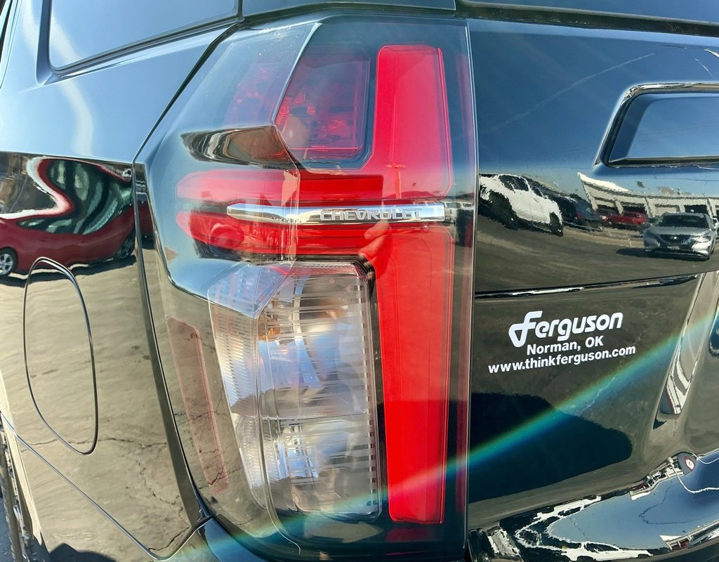 Used 2023 Chevrolet Tahoe Z71 w/ Luxury Package image 14