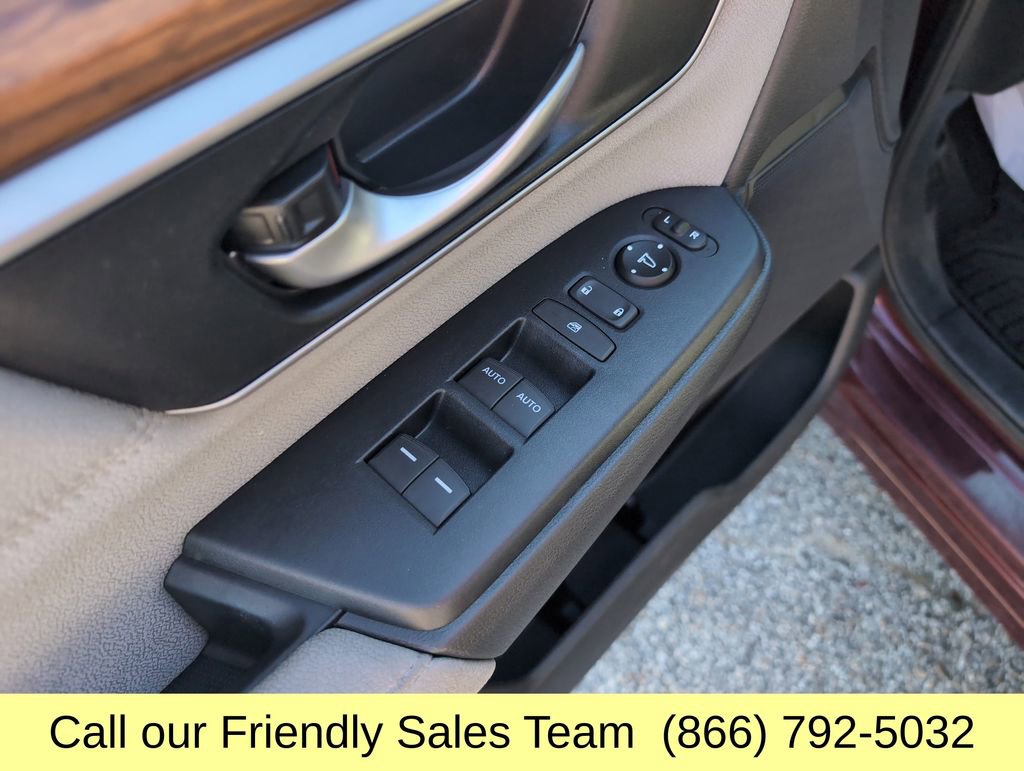 Used 2018 Honda CR-V EX image 13
