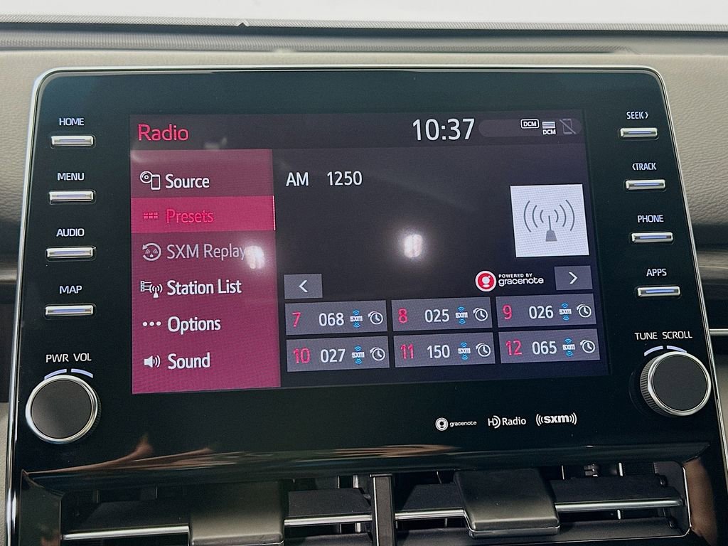 Used 2022 Toyota Avalon XLE image 14