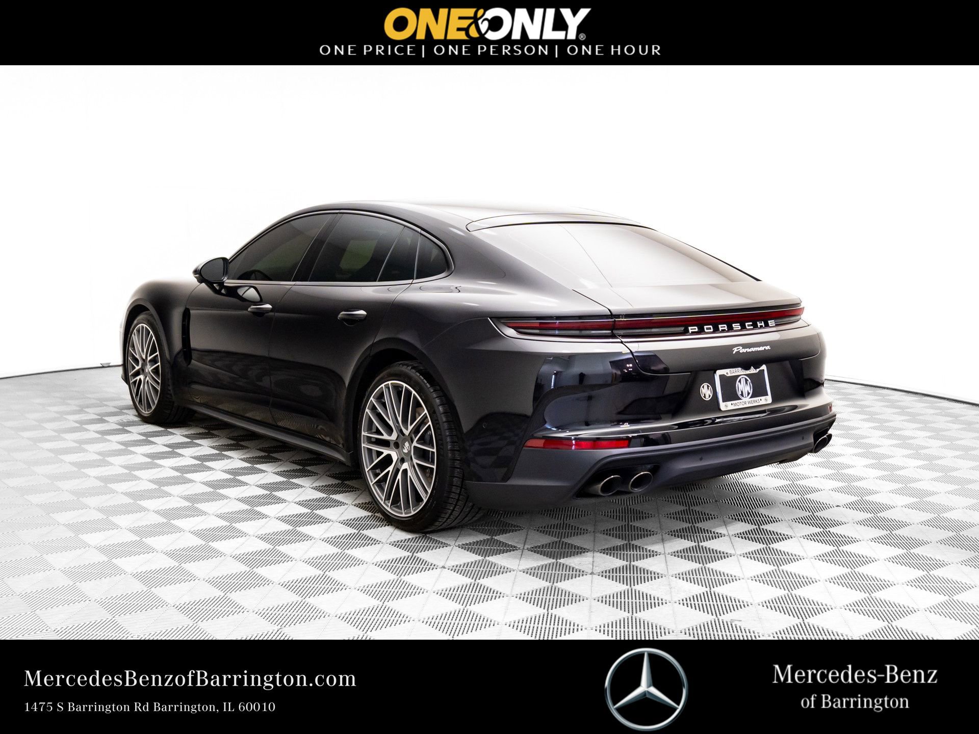 Used 2024 Porsche Panamera image 3