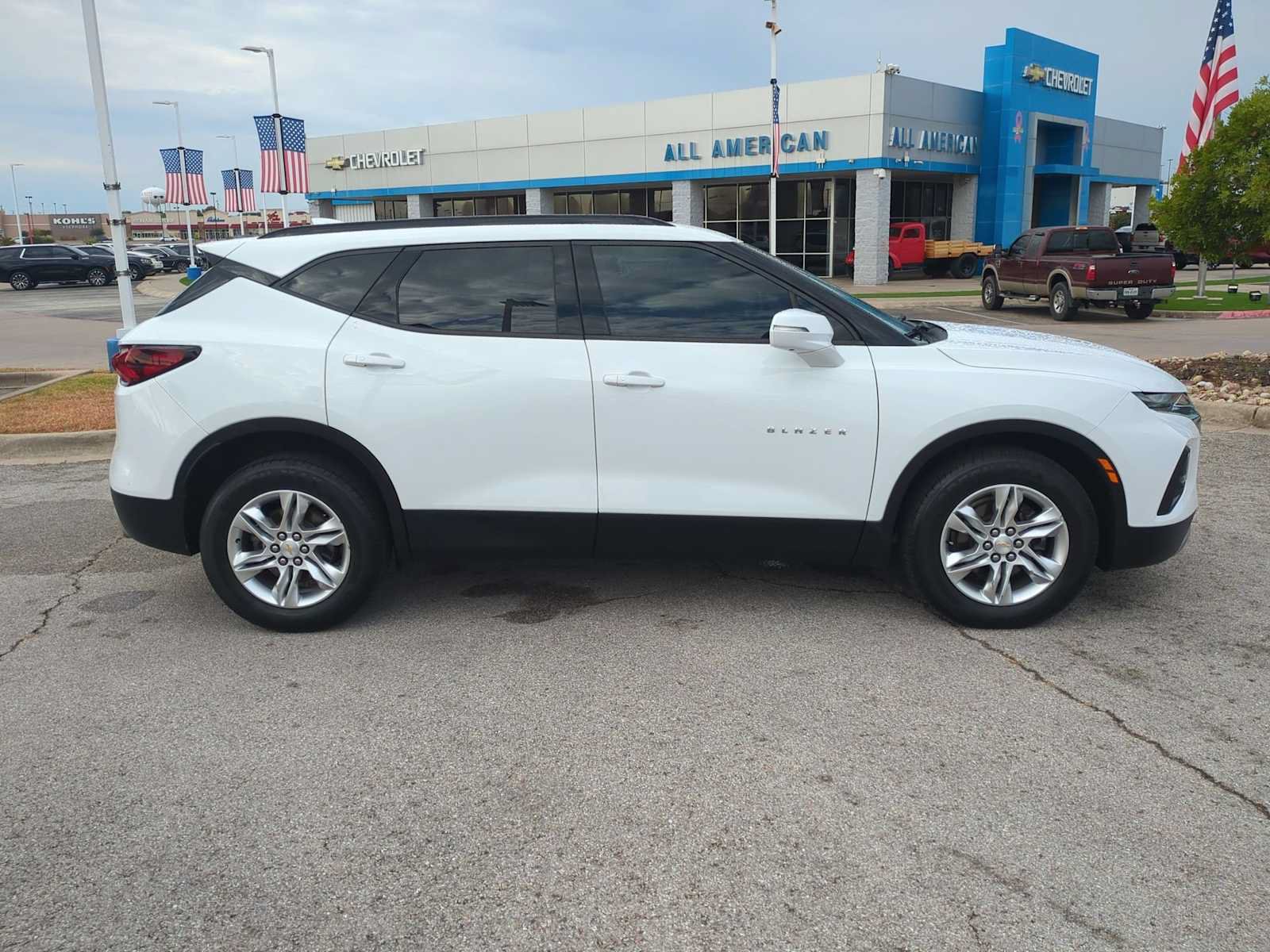 Used 2020 Chevrolet Blazer LT w/ Sound & Technology Package AWD/4WD image 9