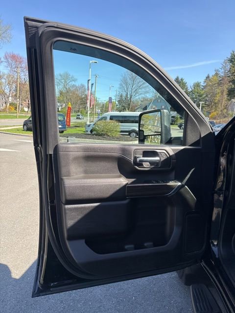 Used 2022 Chevrolet Silverado 2500 LT w/ Convenience Package image 15