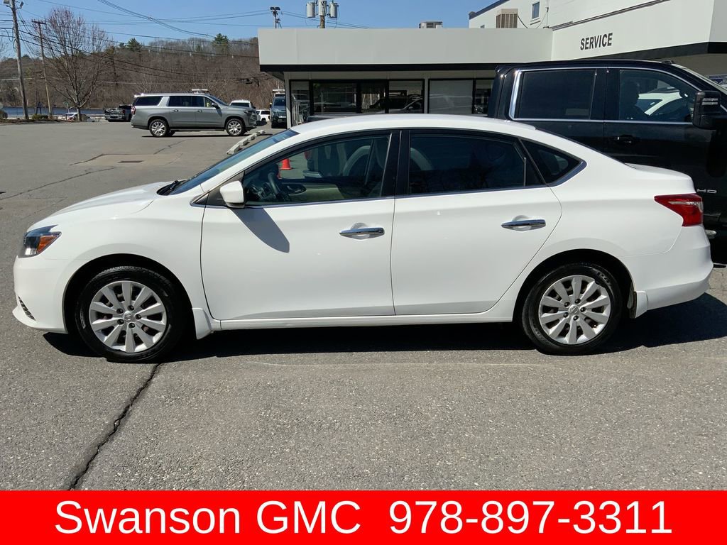 Used 2016 Nissan Sentra S image 34