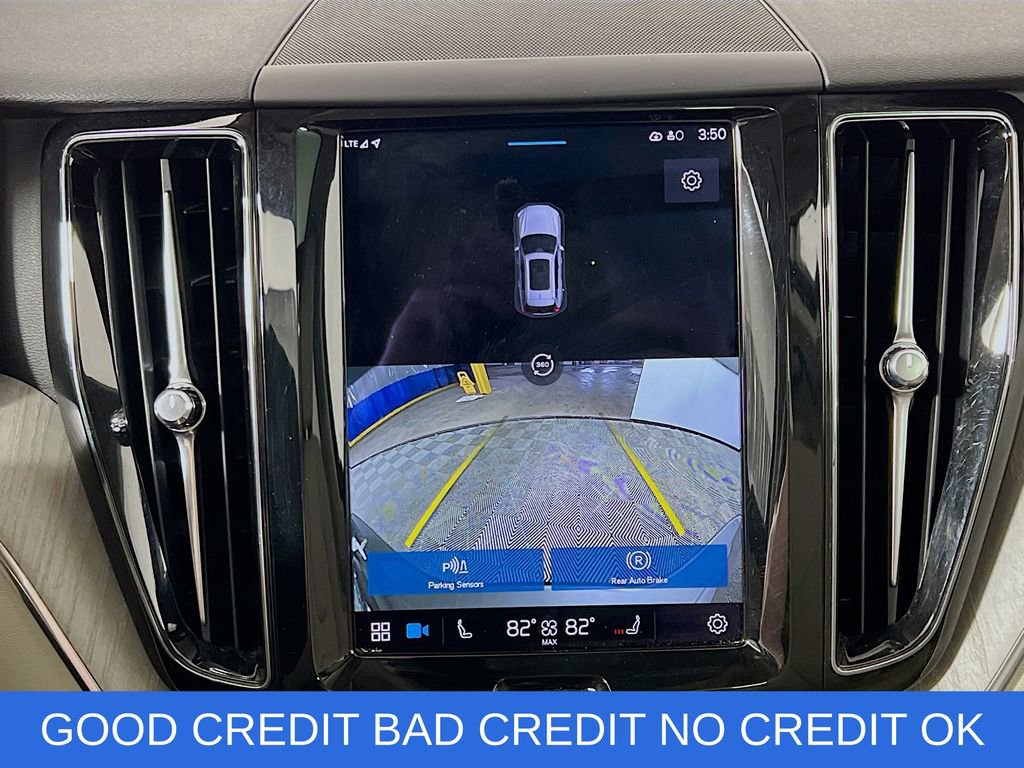 Used 2023 Volvo XC60 T8 Plus image 15