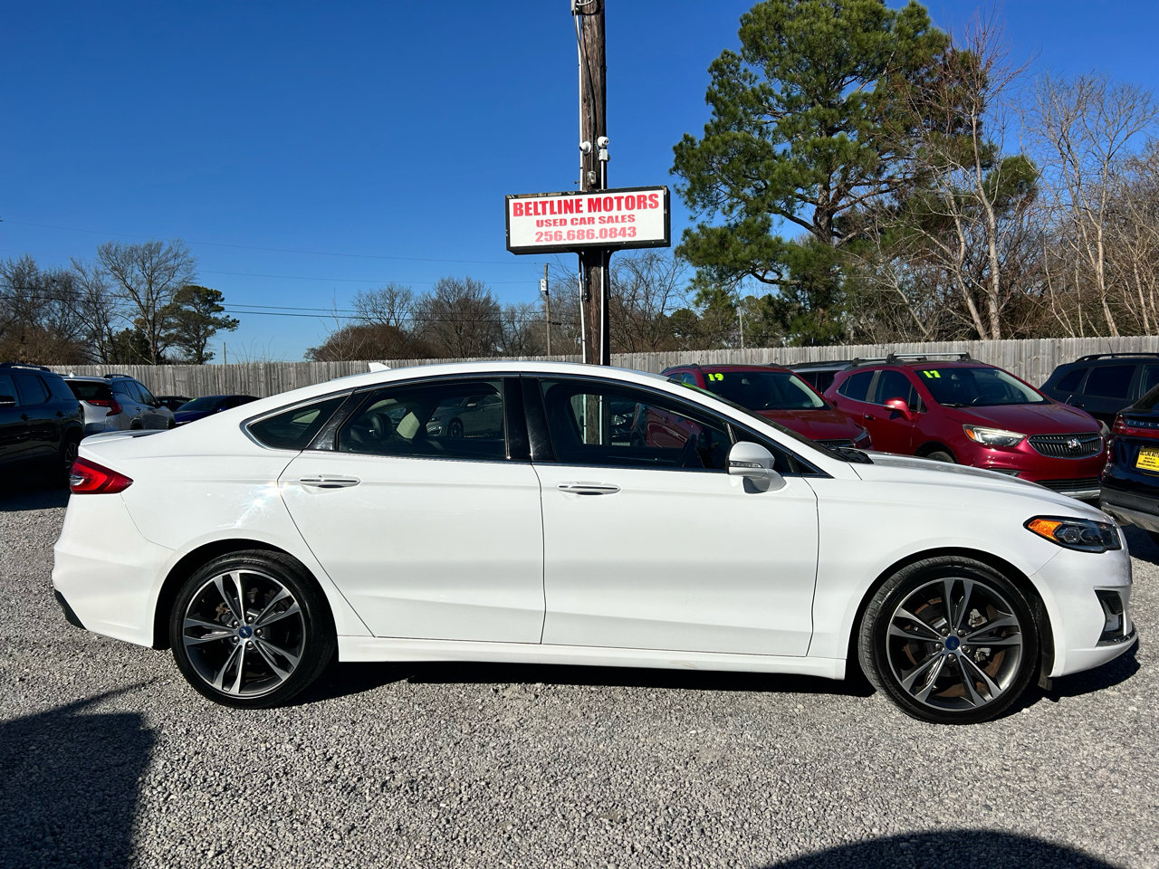 Used 2020 Ford Fusion Titanium image 3