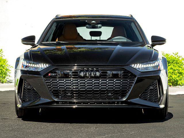 Certified 2023 Audi RS 6 w/ Executive Package AWD/4WD image 4
