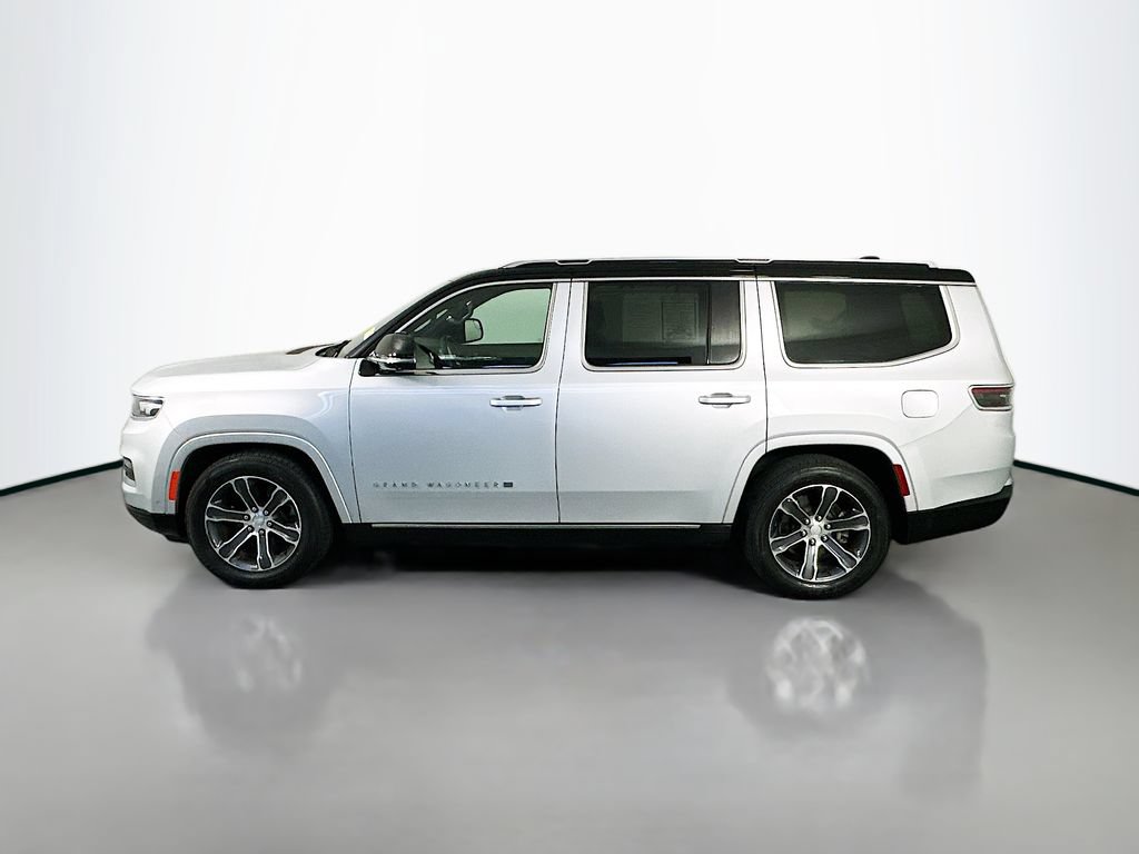 Used 2023 Jeep Grand Wagoneer 4WD image 4