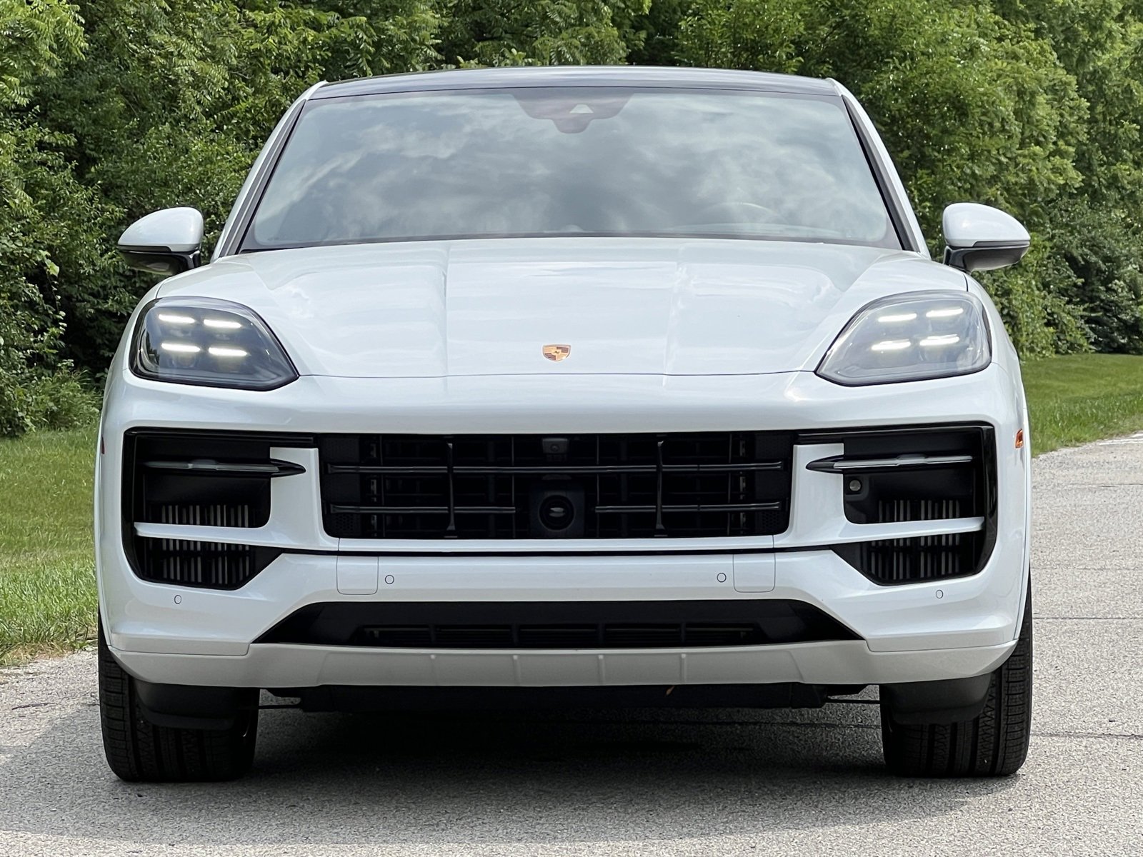 Certified 2025 Porsche Cayenne GTS image 7