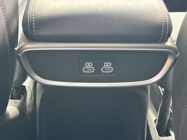 Used 2023 Genesis GV60 Advanced AWD/4WD image 15