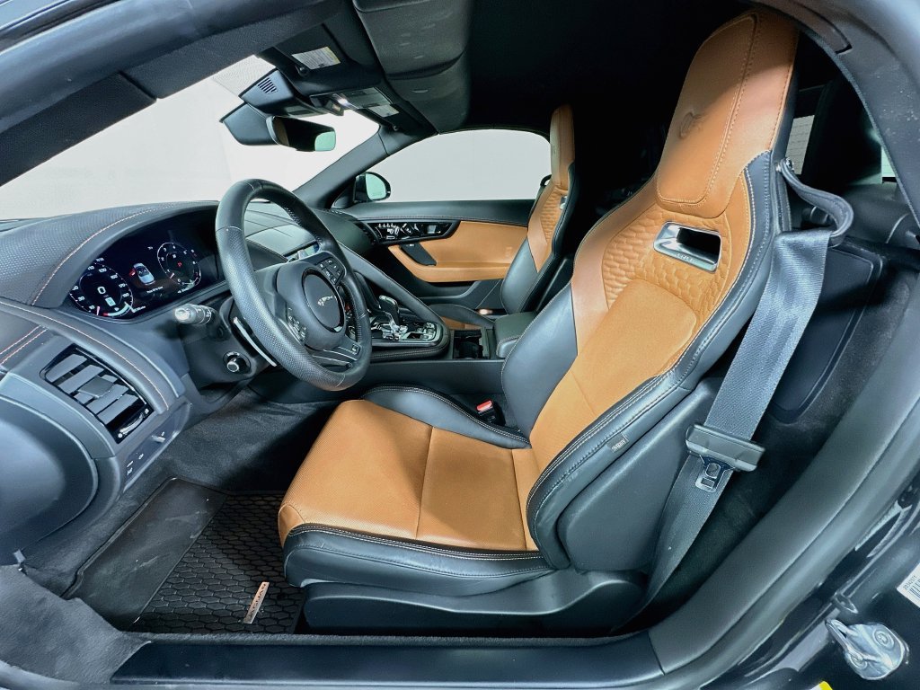 Used 2021 Jaguar F-TYPE R AWD/4WD image 21
