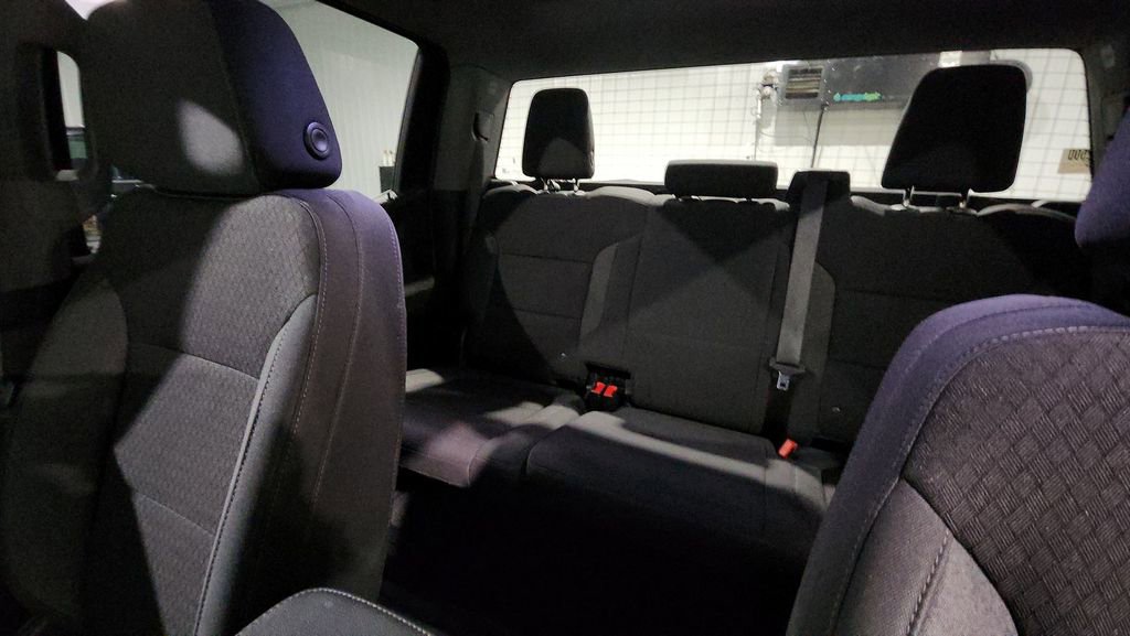 Used 2022 Chevrolet Silverado 1500 LT image 26