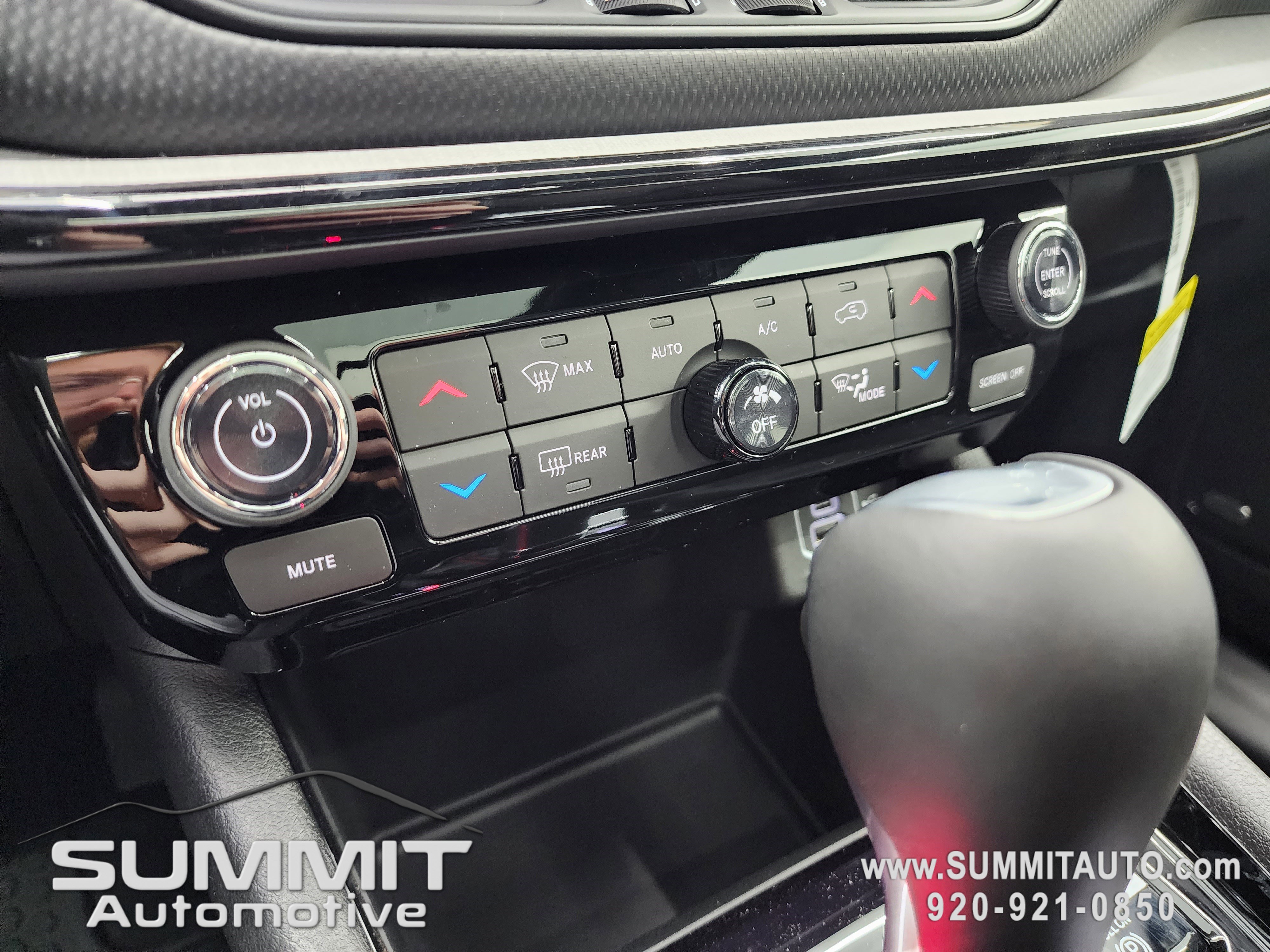 New 2026 Jeep Compass Trailhawk w/ Sun, Sound & Navigation Group image 47