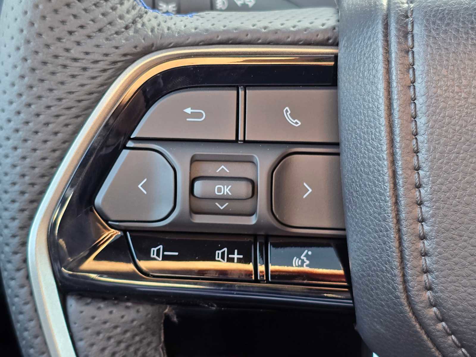 New 2026 Toyota Sequoia Platinum image 35