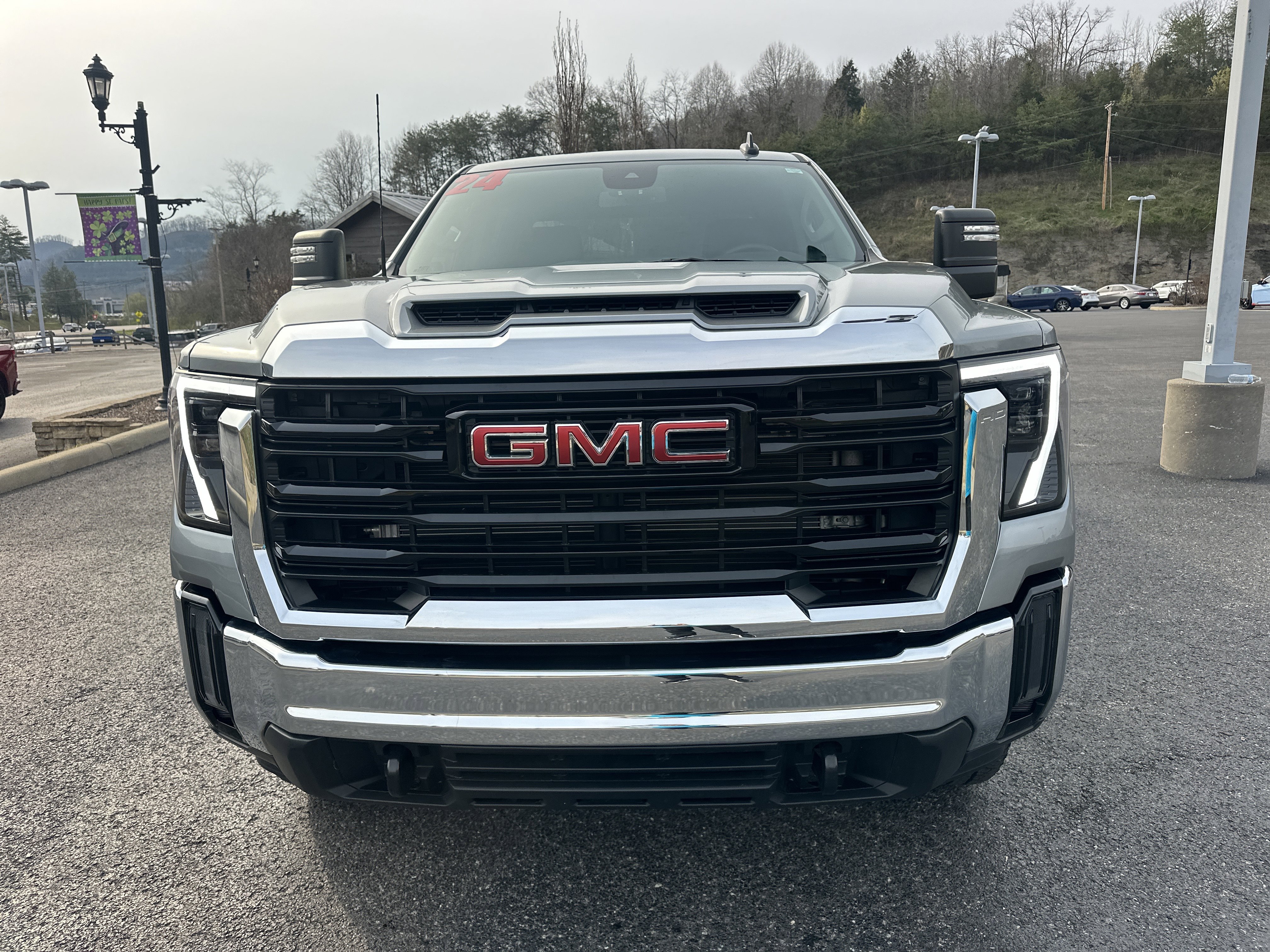 Used 2024 GMC Sierra 2500 Pro image 6