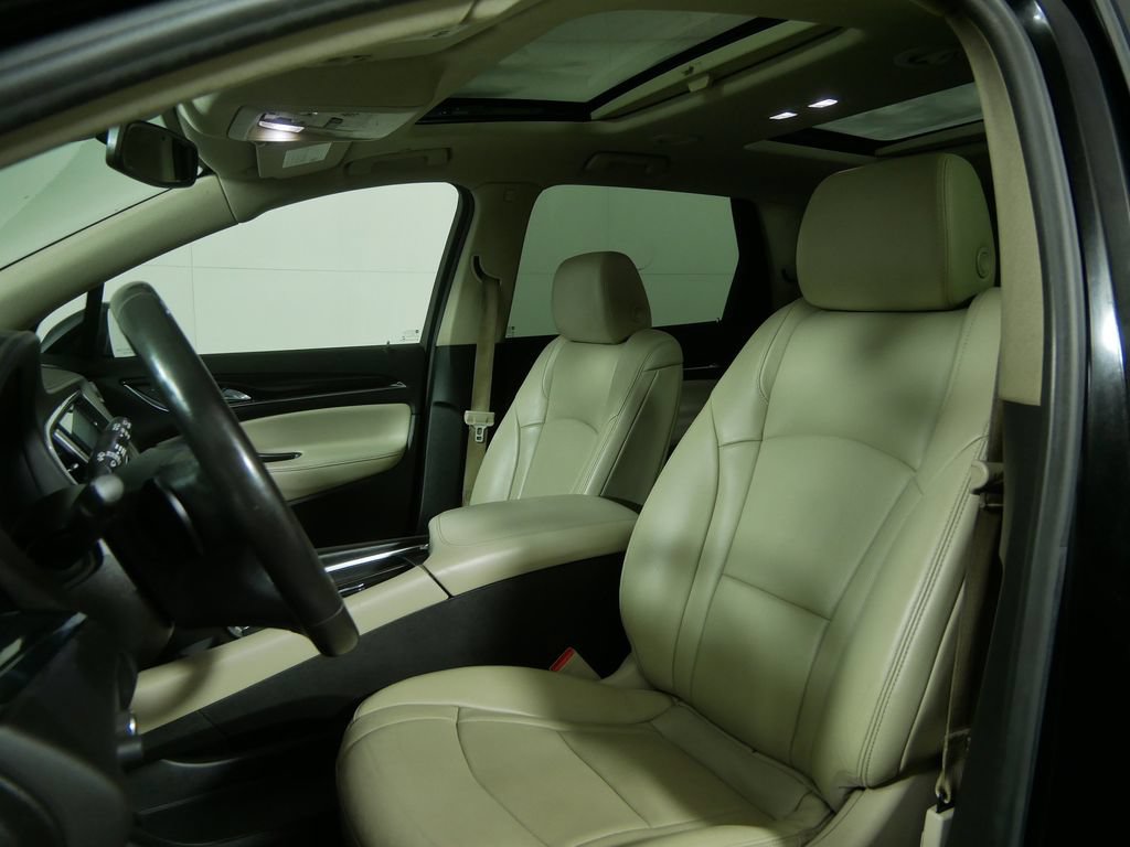 Used 2021 Buick Enclave Essence w/ Sound and Sites Package AWD/4WD image 11