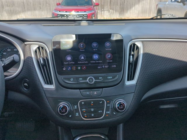 Used 2025 Chevrolet Malibu LT FWD image 14