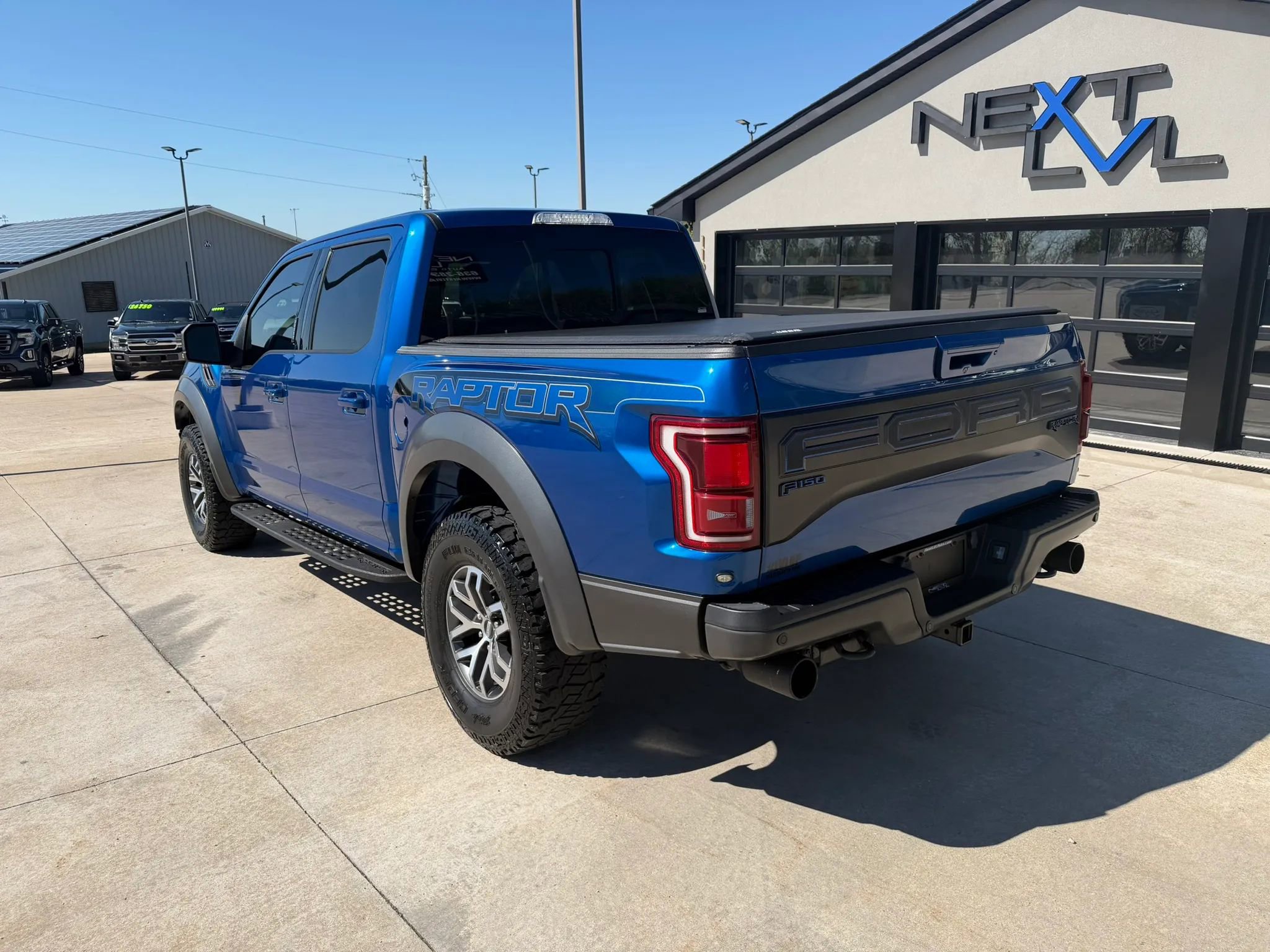 Used 2017 Ford F150 Raptor w/ Equipment Group 802A Luxury image 8