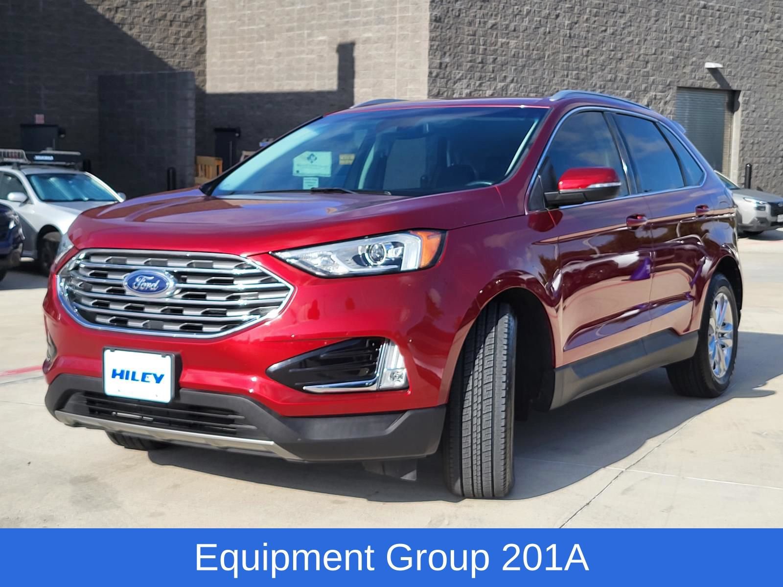 Used 2019 Ford Edge SEL w/ Equipment Group 201A FWD image 2
