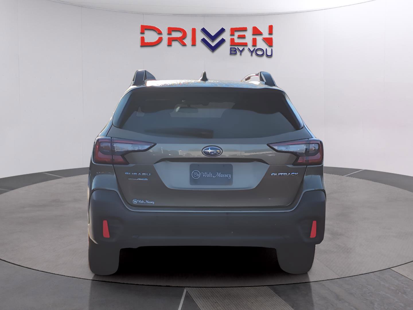 Used 2022 Subaru Outback Premium AWD/4WD image 4