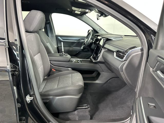 New 2025 GMC Acadia Elevation w/ Black Edition image 28