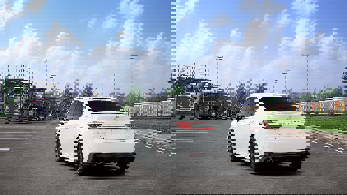 New 2026 Toyota Camry SE image 7