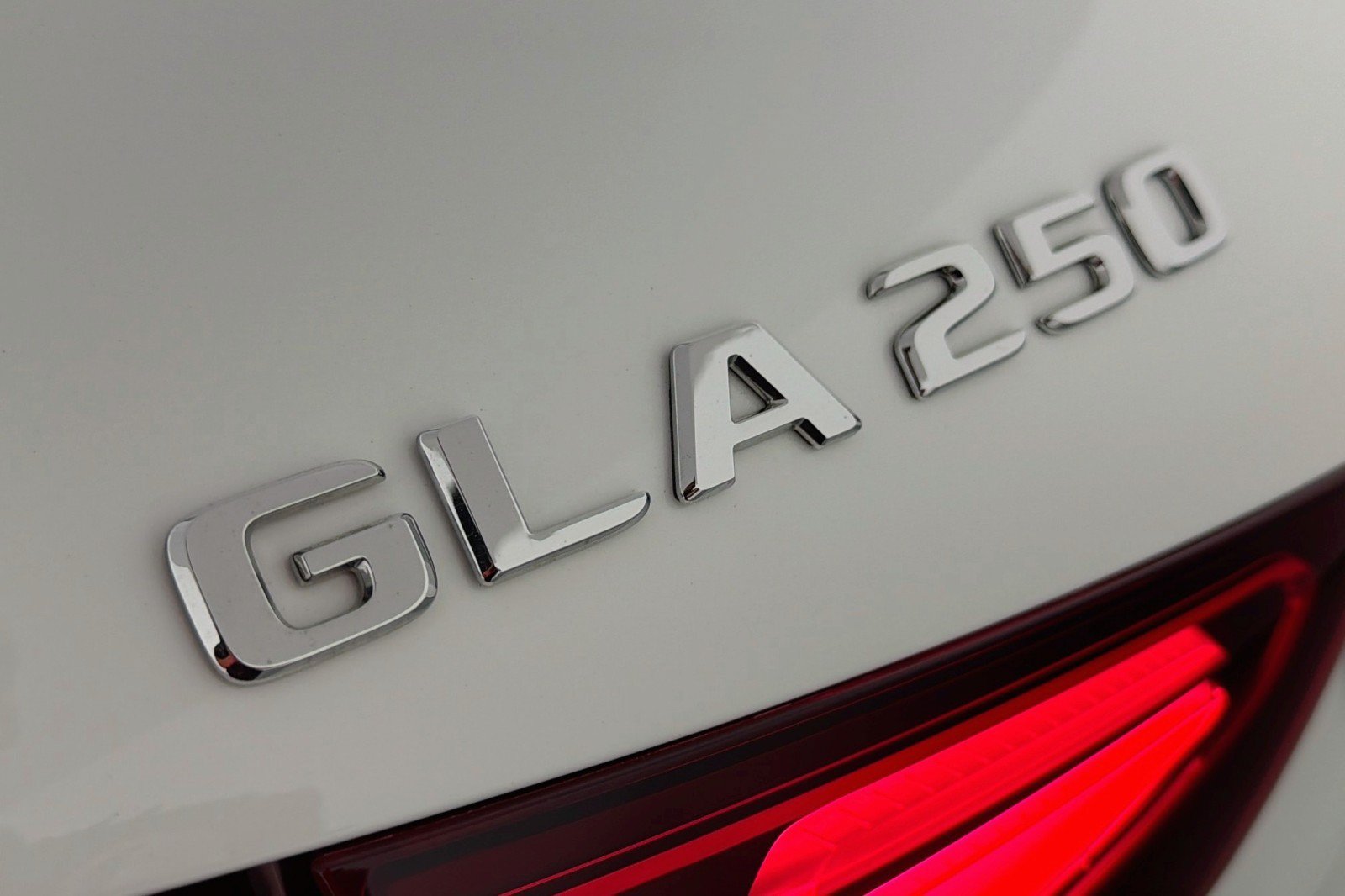 New 2026 Mercedes-Benz GLA 250 image 8