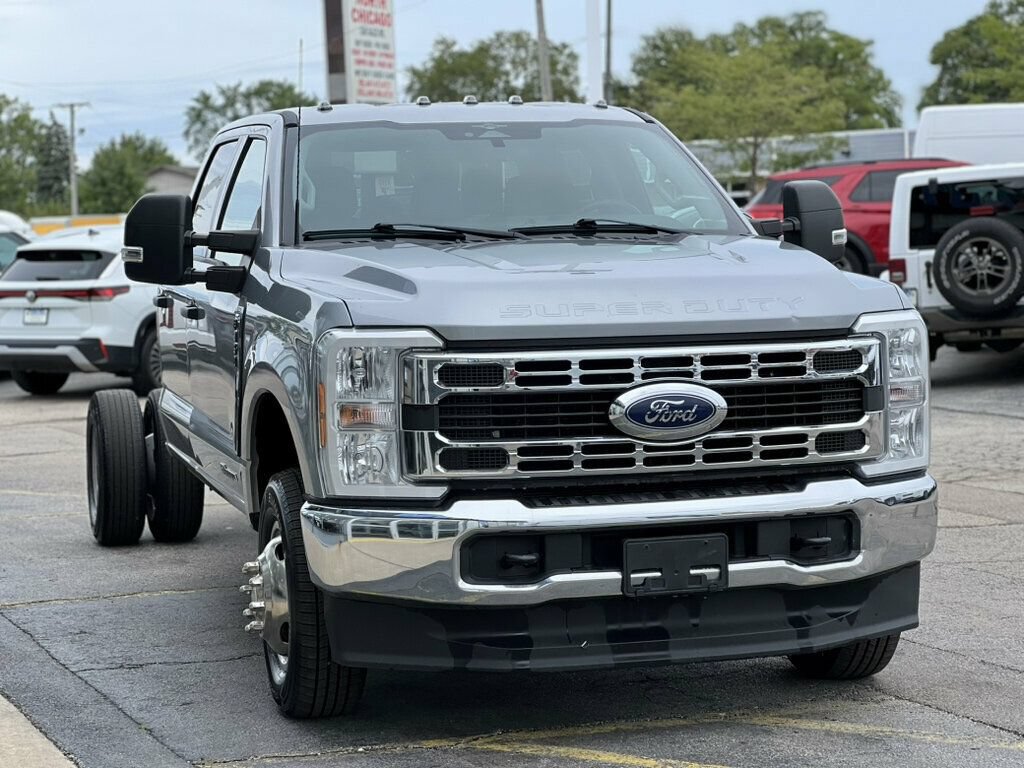 Used 2023 Ford F350 XLT AWD/4WD image 30