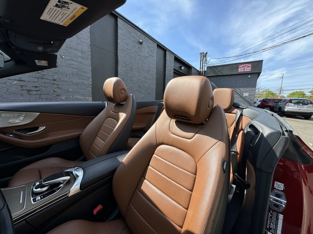 Used 2019 Mercedes-Benz C 300 4MATIC Cabriolet image 14
