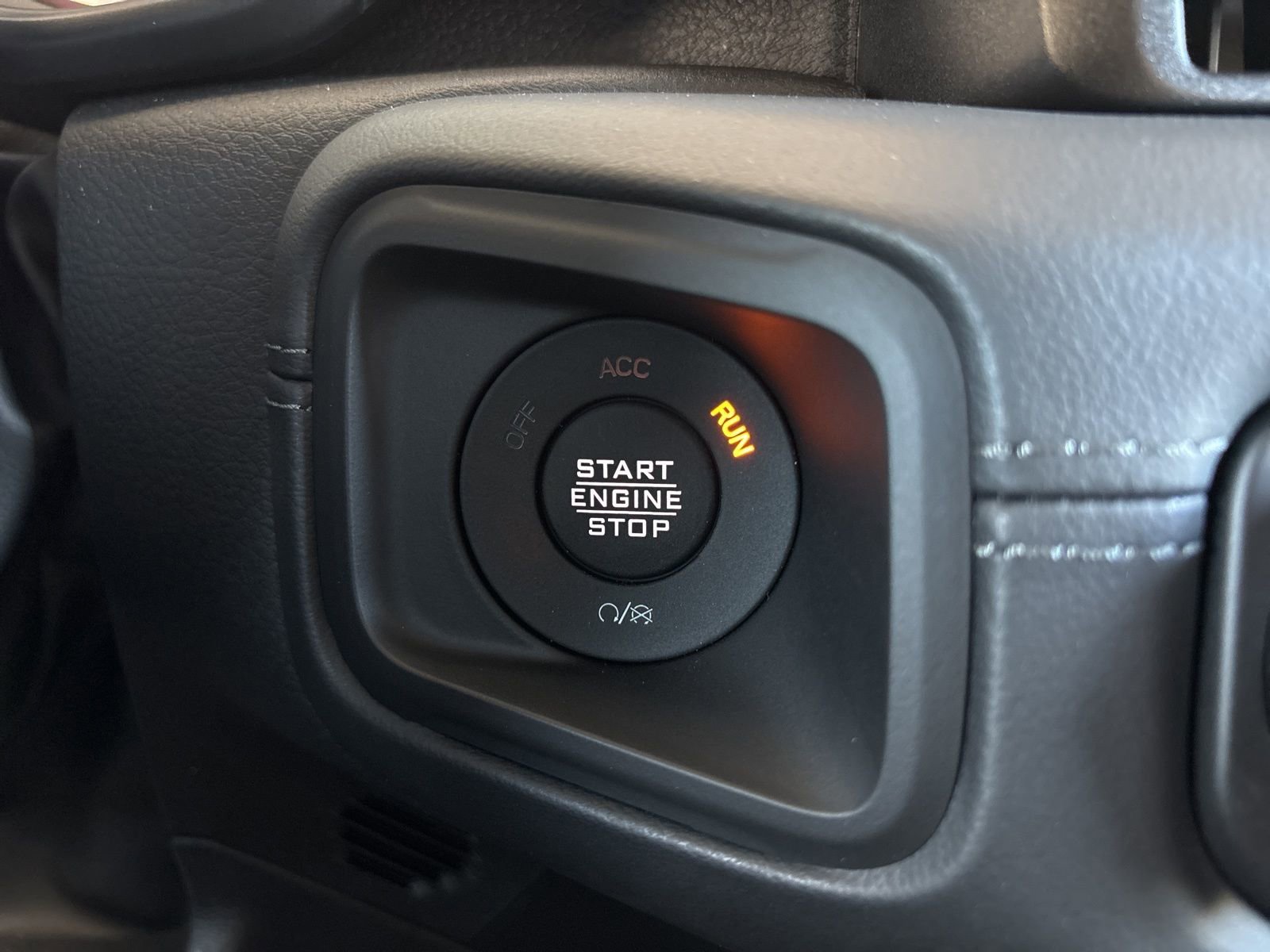 New 2026 Jeep Gladiator Mojave AWD/4WD image 26