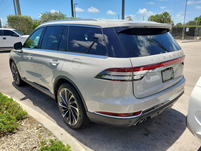 Certified 2020 Lincoln Aviator Reserve w/ Equipment Group 202A AWD/4WD image 4