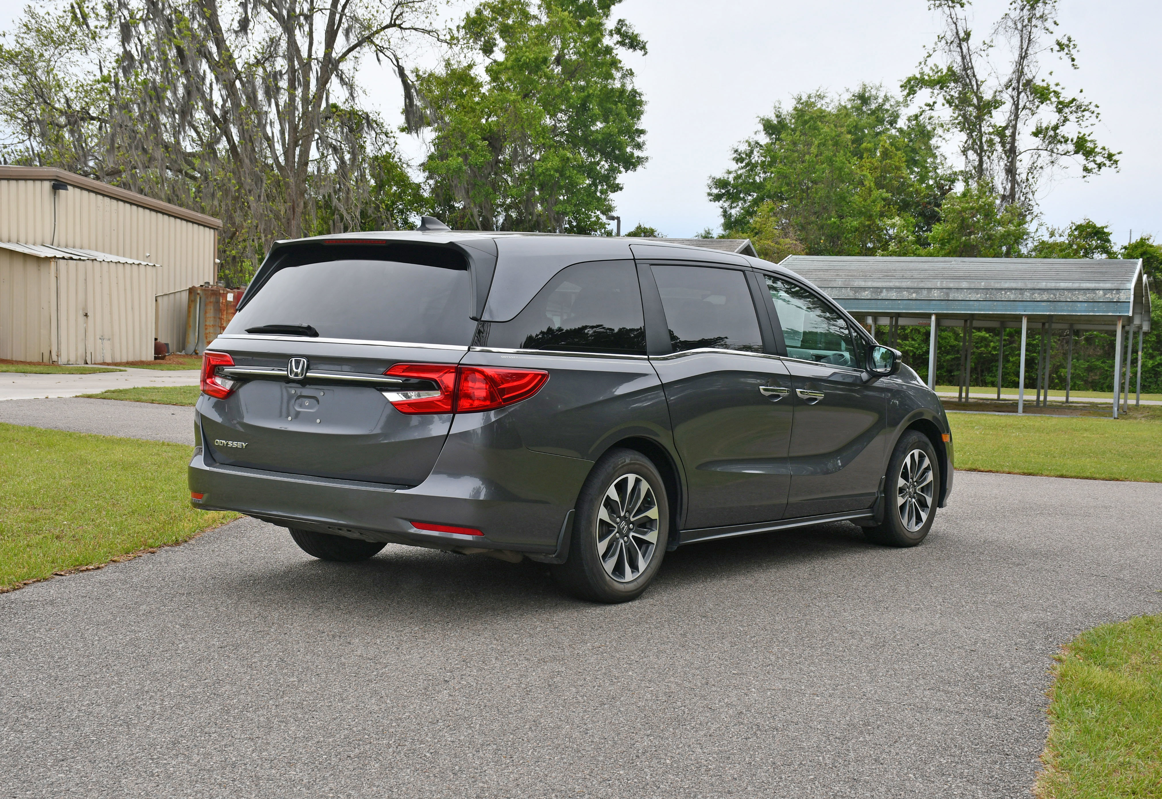 Used 2023 Honda Odyssey EX-L image 4