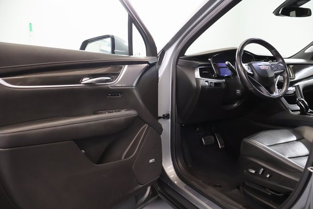 Used 2023 Cadillac XT6 Sport AWD/4WD image 8