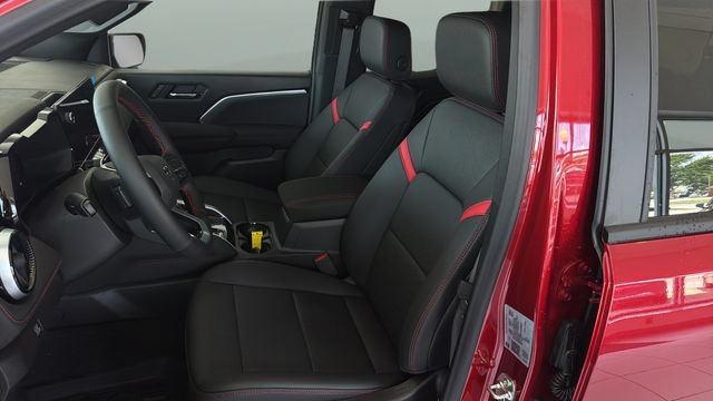 New 2026 Chevrolet Colorado Z71 w/ Technology Package AWD/4WD image 8